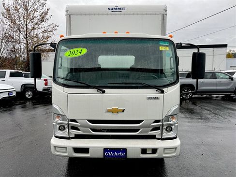 New 2024 Chevrolet Low Cab Forward 4500 XD image 15