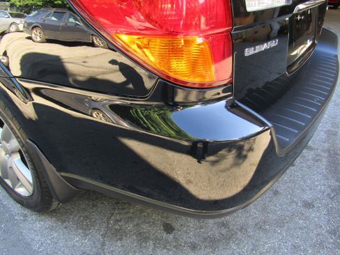 Used 2005 Subaru Outback 3.0R L.L. Bean AWD/4WD image 4