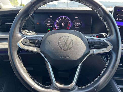 Used 2026 Volkswagen Tiguan SE AWD/4WD image 52