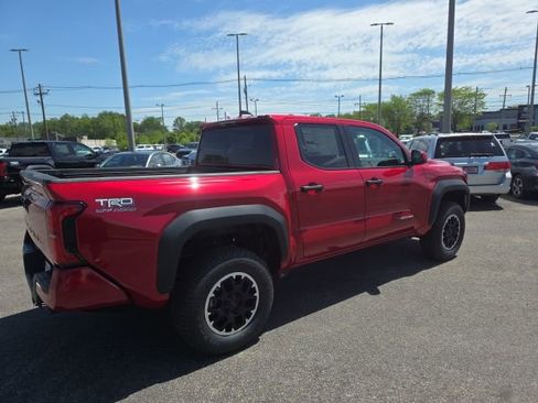 New 2026 Toyota Tacoma TRD Off-Road AWD/4WD image 4