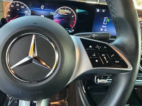 Used 2025 Mercedes-Benz CLA 250 image 19