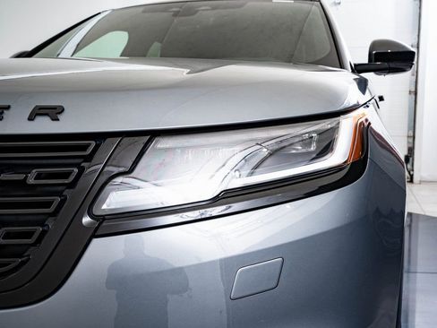 Used 2024 Land Rover Range Rover Velar Dynamic SE image 15