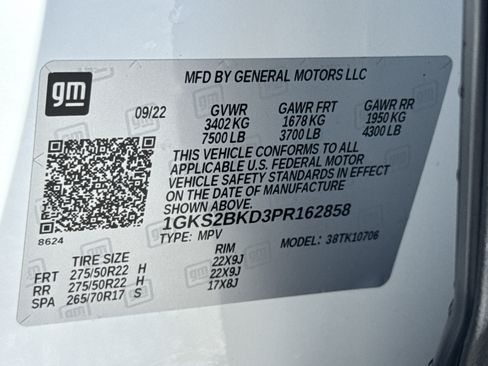 Used 2023 GMC Yukon SLT AWD/4WD image 38