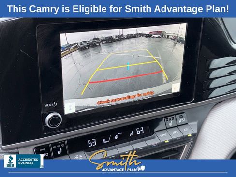 Used 2025 Toyota Camry SE image 14