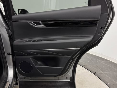 Used 2026 Genesis GV80 2.5T image 35