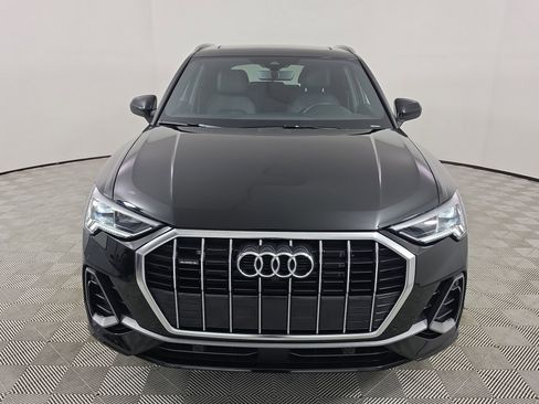 Certified 2025 Audi Q3 2.0T Premium Plus w/ Premium Plus Package AWD/4WD image 2