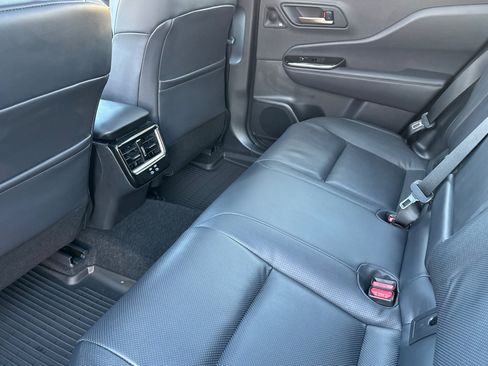 New 2026 Toyota Crown Signia image 24