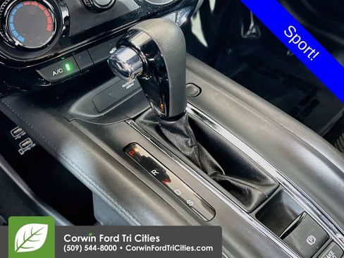Used 2020 Honda HR-V Sport image 10
