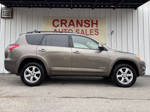 Used 2010 Toyota RAV4 Limited image 2
