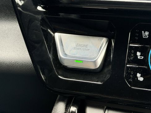 Used 2026 GMC Sierra 1500 AT4 w/ Technology Package AWD/4WD image 14