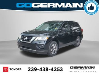 Used 2020 Nissan Pathfinder S FWD video 1