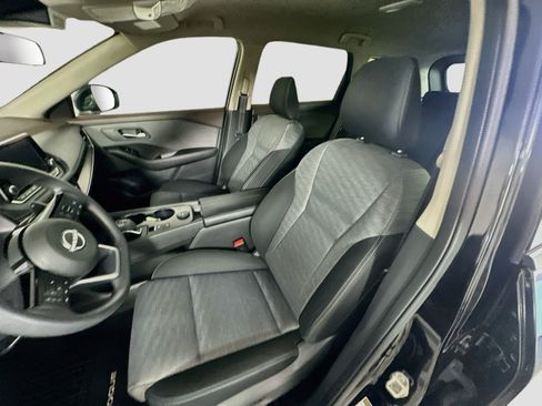 Used 2023 Nissan Rogue SV AWD/4WD image 13