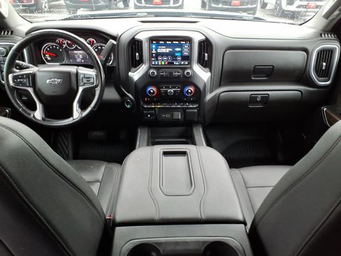 Used 2021 Chevrolet Silverado 1500 LT Trail Boss w/ Convenience Package II image 12
