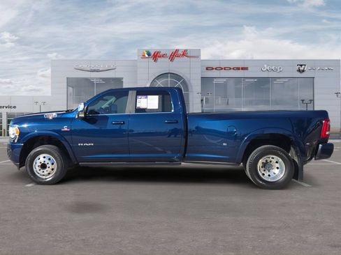 Used 2023 RAM 3500 Limited AWD/4WD image 2