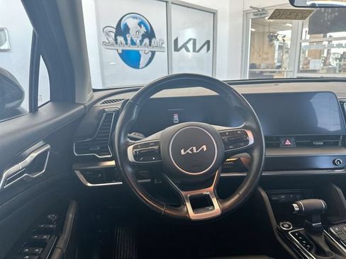 Certified 2023 Kia Sportage EX AWD/4WD image 13