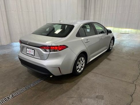 Certified 2024 Toyota Corolla LE FWD image 3