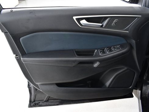 Used 2022 Ford Edge SEL w/ Sport Appearance Package image 25