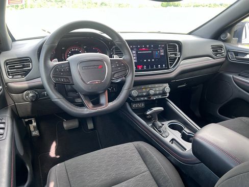 Used 2025 Dodge Durango GT w/ Blacktop Package RWD image 19