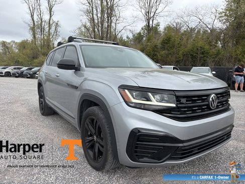 Used 2023 Volkswagen Atlas SEL R-Line image 7