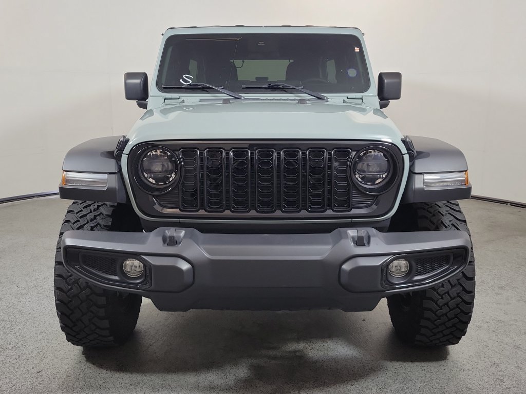Used 2024 Jeep Wrangler Unlimited Sport AWD/4WD image 2