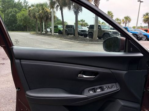 Used 2023 Nissan Sentra SV image 8