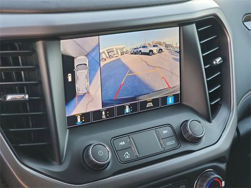 Used 2023 GMC Acadia AT4 w/ Technology Package image 20