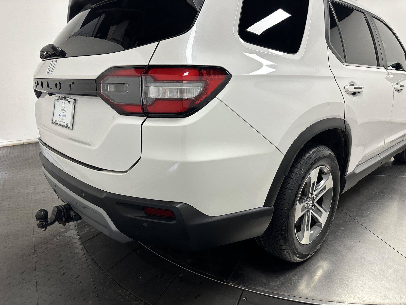 Certified 2025 Honda Pilot EX-L image 14