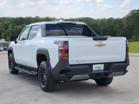 New 2026 Chevrolet Silverado EV LT image 6