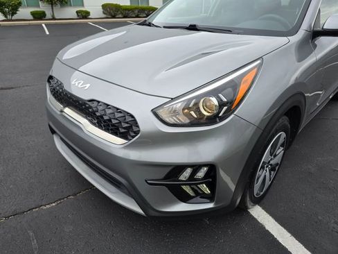 Used 2022 Kia Niro LX FWD image 13