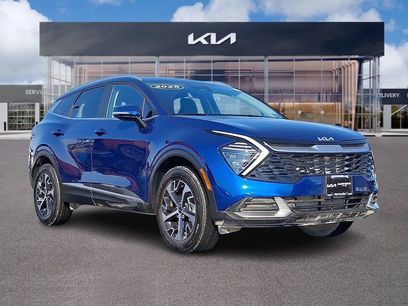 Certified 2025 Kia Sportage EX