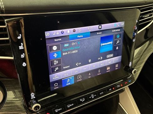 Used 2022 Jeep Wagoneer Series II RWD image 34