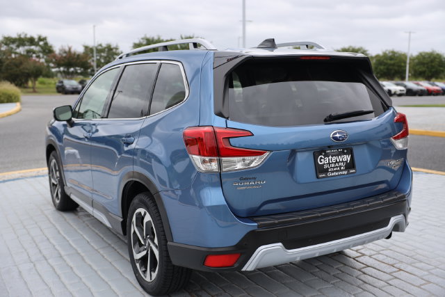 Certified 2024 Subaru Forester Touring w/ Pop Package 2 AWD/4WD image 3