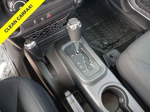 Used 2018 Jeep Wrangler Unlimited Sport S AWD/4WD image 19