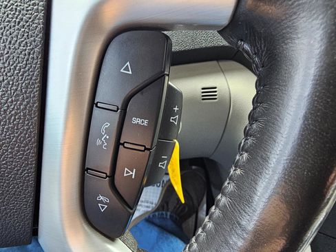 Used 2012 GMC Acadia SLT image 37