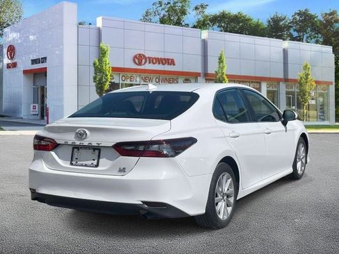 Used 2021 Toyota Camry LE w/ Cold Weather Package AWD/4WD image 6