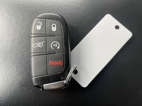 Used 2024 Dodge Durango GT image 31