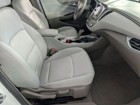 Used 2020 Chevrolet Malibu LS w/ Driver Confidence Package II image 30