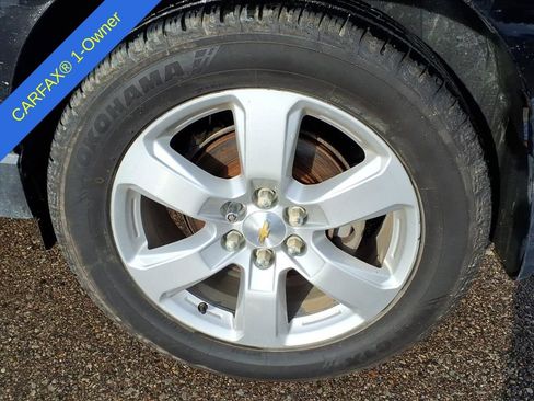 Used 2016 Chevrolet Traverse LT w/ Style and Technology Package image 10