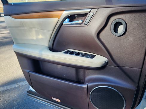 Used 2017 Lexus RX 350 AWD image 12