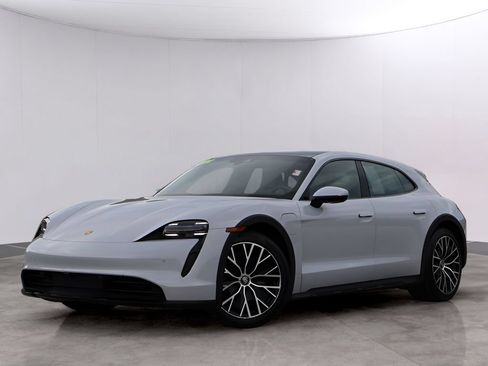 Certified 2024 Porsche Taycan 4 Cross Turismo AWD/4WD image 1