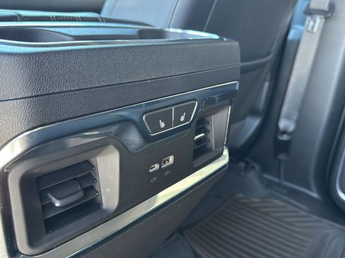 Used 2023 Chevrolet Silverado 1500 High Country w/ Technology Package image 16