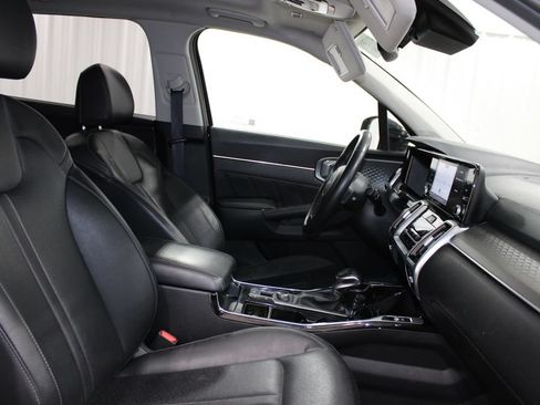 Used 2023 Kia Sorento SX AWD/4WD image 22
