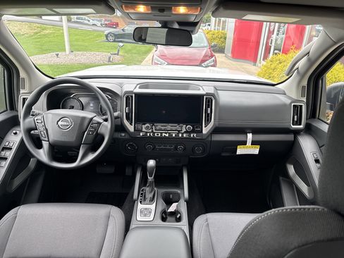 New 2026 Nissan Frontier SV image 15