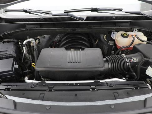 Used 2024 GMC Yukon XL Denali image 33