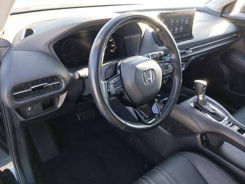 Certified 2025 Honda HR-V EX-L image 12