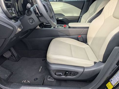 Used 2024 Lexus RX 350 FWD w/ Technology Package image 11