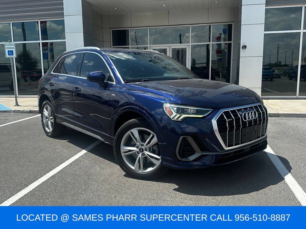 Used 2022 Audi Q3 2.0T Premium Plus AWD/4WD image 3