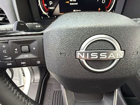 New 2026 Nissan Rogue Platinum AWD/4WD image 19