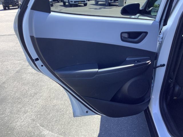 Used 2019 Hyundai Kona SEL FWD image 24