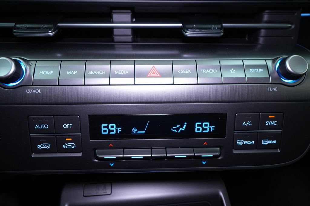 New 2026 Hyundai Kona Limited AWD/4WD image 37